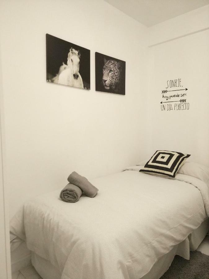 Apartamento Capuchinos Malaga Ngoại thất bức ảnh