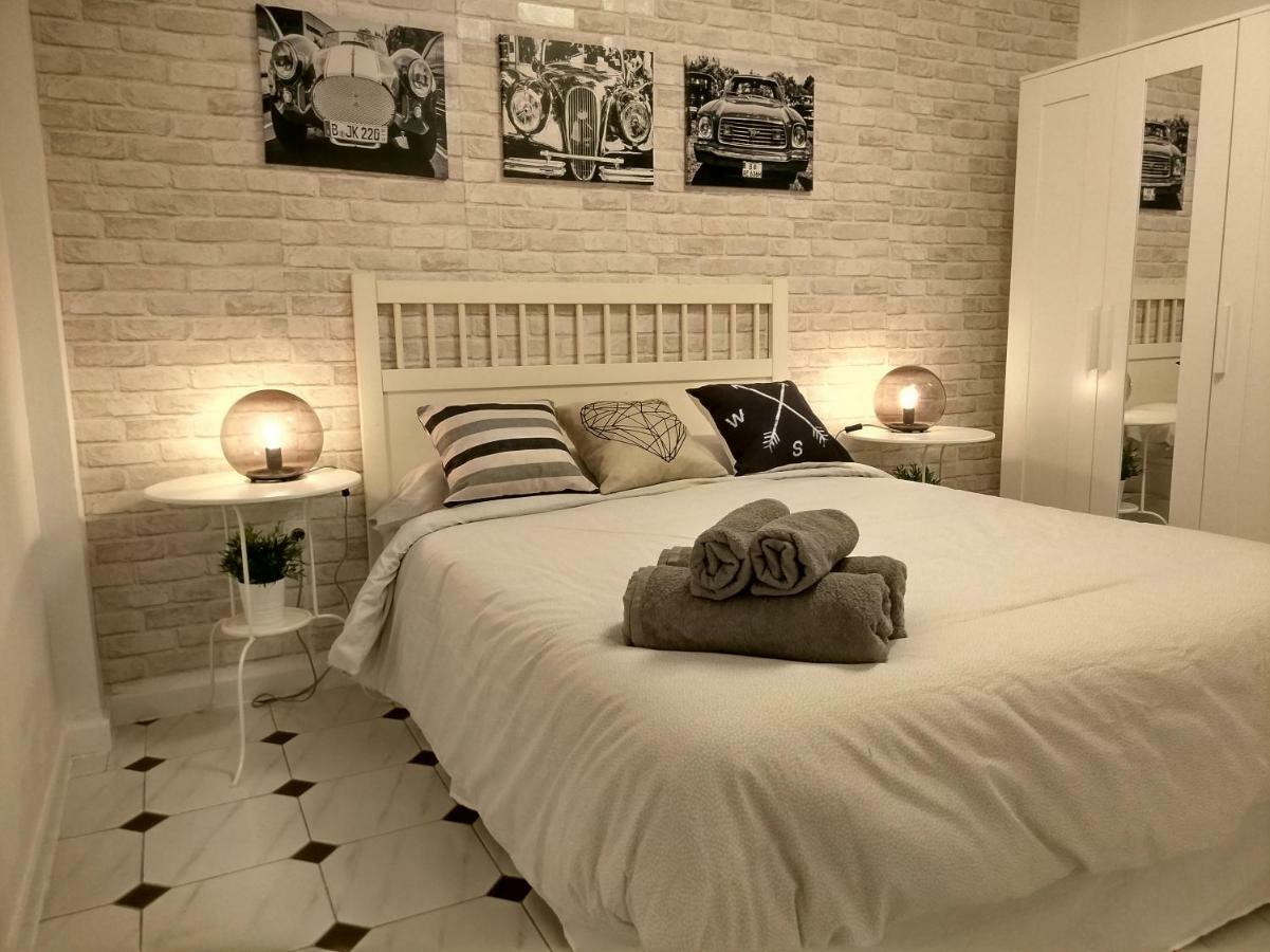 Apartamento Capuchinos Malaga Ngoại thất bức ảnh