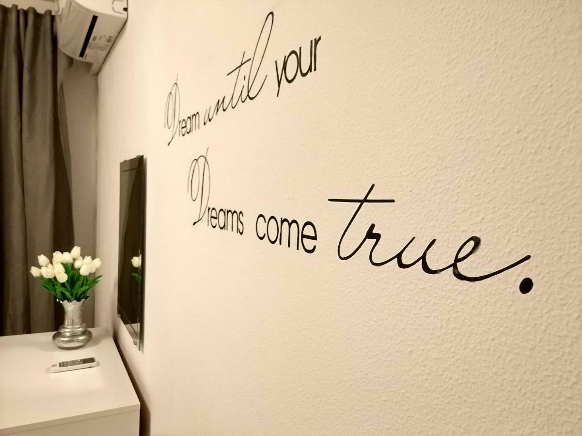 Apartamento Capuchinos Malaga Ngoại thất bức ảnh